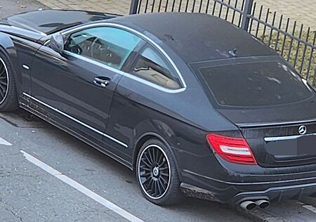 Mercedes-Benz C 180 BlueEFFICIENCY Coupé