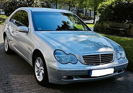 Mercedes-Benz C 200 KOMPRESSOR ELEGANCE orig 72 tkm Scheckheft