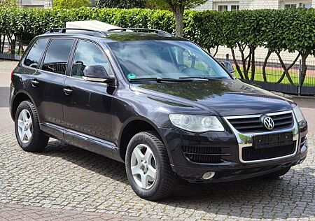 VW Touareg Volkswagen -3.0TDI-4Motion-Klima-AHK-TÜV