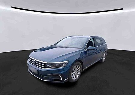 VW Passat Variant Volkswagen GTE 1.4 TSI Pano ergo AHK