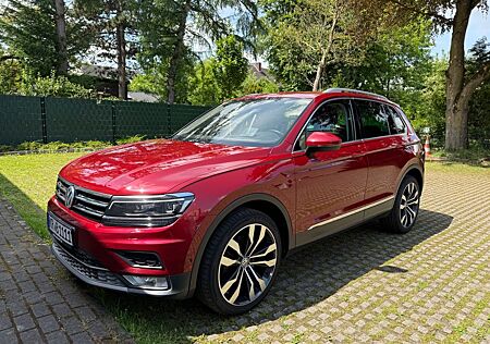 VW Tiguan Volkswagen 4X4 2.0 TDI SCR 176kW Vollausstattung