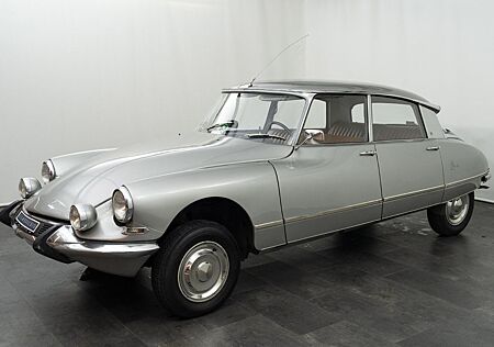 Citroën DS 21