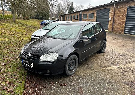 VW Golf Volkswagen V Lim. comfortline