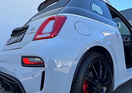 Abarth 500 Cabrio 595 C Competizione