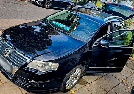 VW Passat Variant Volkswagen 2.0 TDI DPF DSG 125kW Highlin...