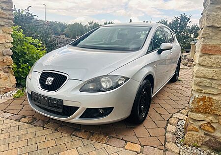 Seat Leon Reference 1.6 Klima 2. Hand wenig Kilometer