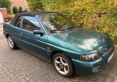Ford Escort gebraucht kaufen Ford Escort 1.8 Ghia Edition Ghia Edition