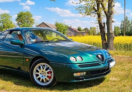 Alfa Romeo GTV 3.0 V6 24V Lusso Lusso