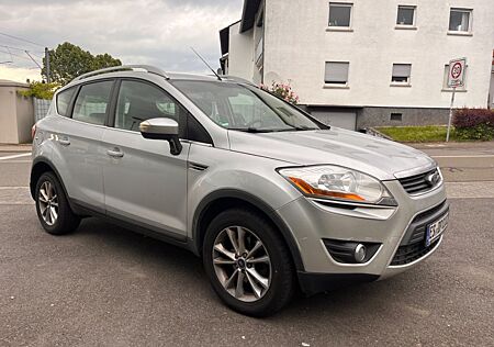 Ford Kuga 2,0 TDCi 4x4 103kW Titanium PowerShift ...