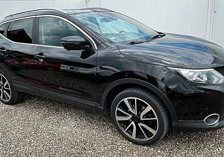 Nissan Qashqai Tekna Diesel Eur6 Automatik AHK Pano LED