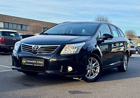 Toyota Avensis *1.8*2.Hand*Erst 145 Tkm*Navi*Klima*R.Kam