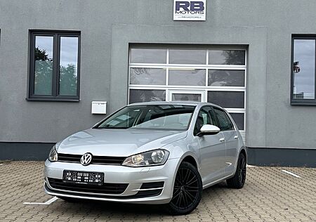 VW Golf Volkswagen VII Lim. Trendline BMT