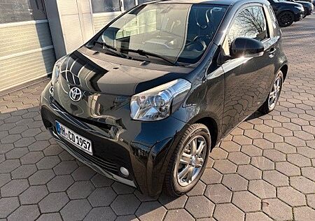Toyota iQ + 1,0-l-VVT-i Multidrive +