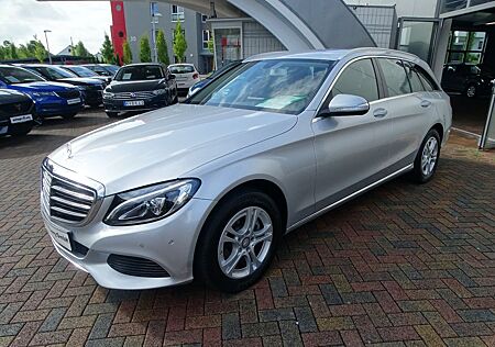 Mercedes-Benz C 180 T-Modell "NAVI/PDC/LED/SHZ"