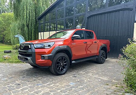 Toyota Hilux 2.8 D-4D 4Wd Invincible JBL ACC SOFORT