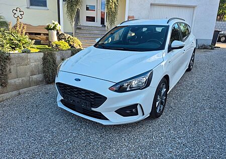 Ford Focus 1,5 EcoBoost 110kW ST-Line Turnier Aut...