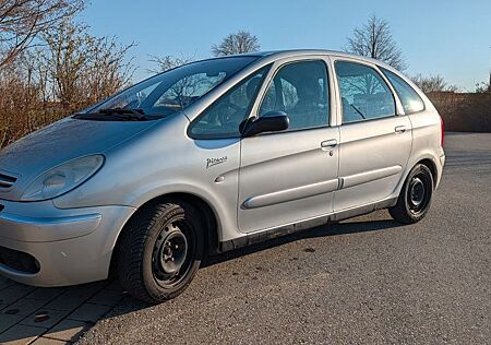 Citroën Xsara Picasso HDi 110PS AHK