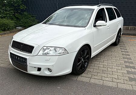 Skoda Octavia Combi RS 1 HAND