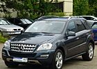 Mercedes-Benz ML 500 -NAVI-KLIMA-STANDHEIZUNG-ALU