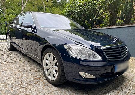 Mercedes-Benz S 550 , Long Version, top Zustand, wenig KM