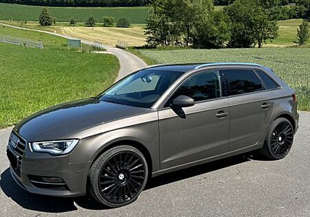 Audi A3 2.0 TDI S tronic Sportback