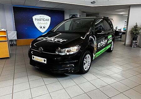 VW Touran Volkswagen 2.0 TDI SCR DSG Comfortline