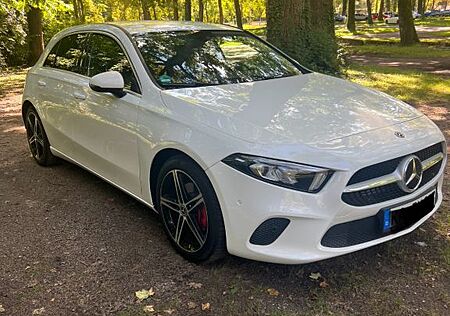Mercedes-Benz A 200 gebraucht kaufen Mercedes-Benz A 200 d DCT -