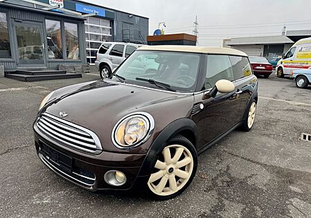 Mini Cooper D Clubman 1.6 D -Cooper Paket: Chili