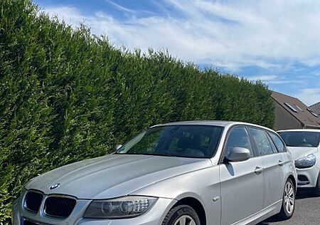 BMW 318d Touring -