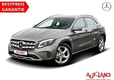 Mercedes-Benz GLA 200 d Urban LED Ambiente-Beleuchtung PDC