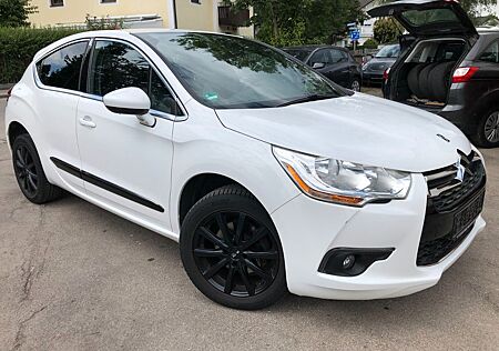 Citroën DS4 HDi 165 SoChic *Klimaautomatik*TÜV 07/25*Pan