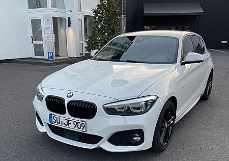 BMW 120i Edition M Sport Shadow A Edition M Spor...