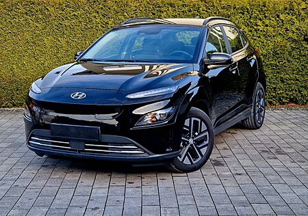 Hyundai Kona Automatik *98 % SoH | 8 Jahre Garantie*