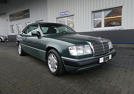 Mercedes-Benz E 320 (W124), deutsche Erstauslieferung