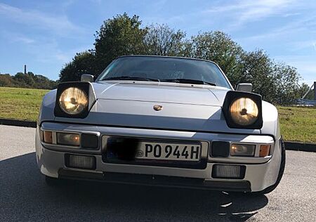 Porsche 944 Targa