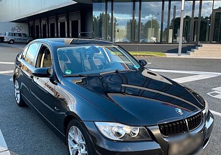 BMW 320i -e90 Automatik 2006