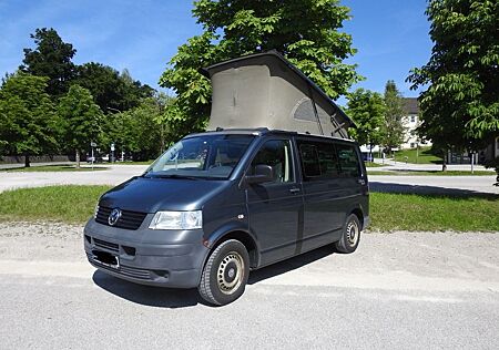 VW T5 California Volkswagen Beach