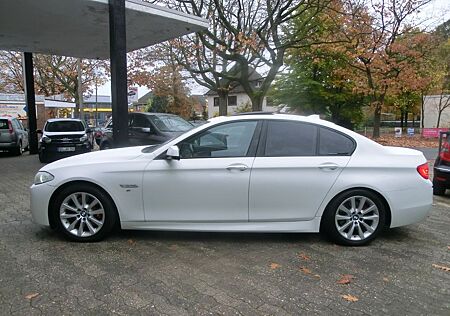 BMW 530 D.M-PAKET+AUTOMATIK+HEAD-UP+SOFT-CLOSE++