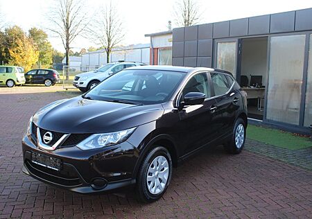 Nissan Qashqai Visia NEUER MOTOR 17700KM