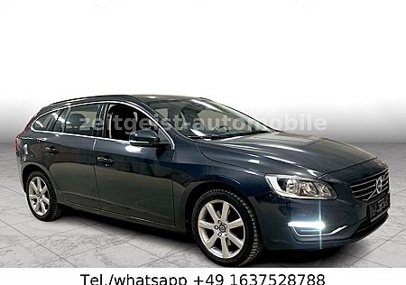 Volvo V60 Summum*LEDER*lückenlos s.h.gepflegt*TÜV NEU