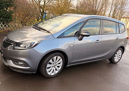 Opel Zafira Tourer