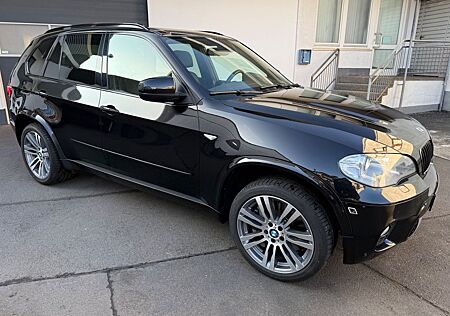 BMW X5 xDrive50i -