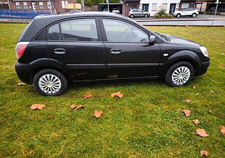 Kia Rio 1.4LS