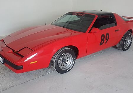 Pontiac Firebird 2,8 V6 - Schaltwagen - H-Kennzeichen