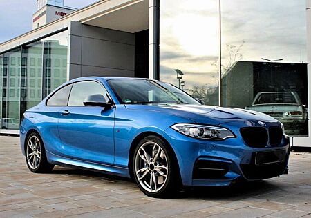 BMW M235i xDrive Steptronic Coupé -