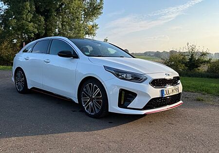 Kia Pro_ceed ProCeed 1.6 T-GDI DCT GT
