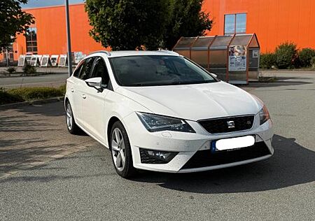 Seat Leon ST 1.8 TSI 132kW Start&Stop FR DSG FR