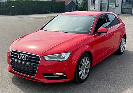 Audi A3 ambition 2.0TDI/ S-TRONIC/NAVI/BI-XENON/