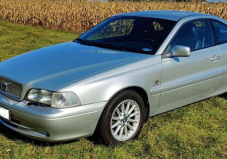 Volvo C70 2.5T -