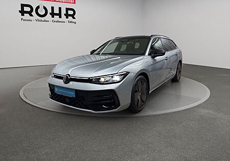 VW Passat Volkswagen (AHK.IQ.DRIVE.Pano.Navi.AreaView)1.5 eHyb